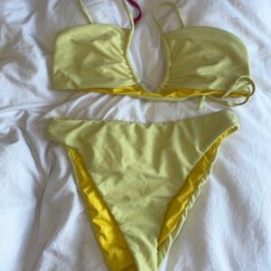 Dippin daisy bikini set